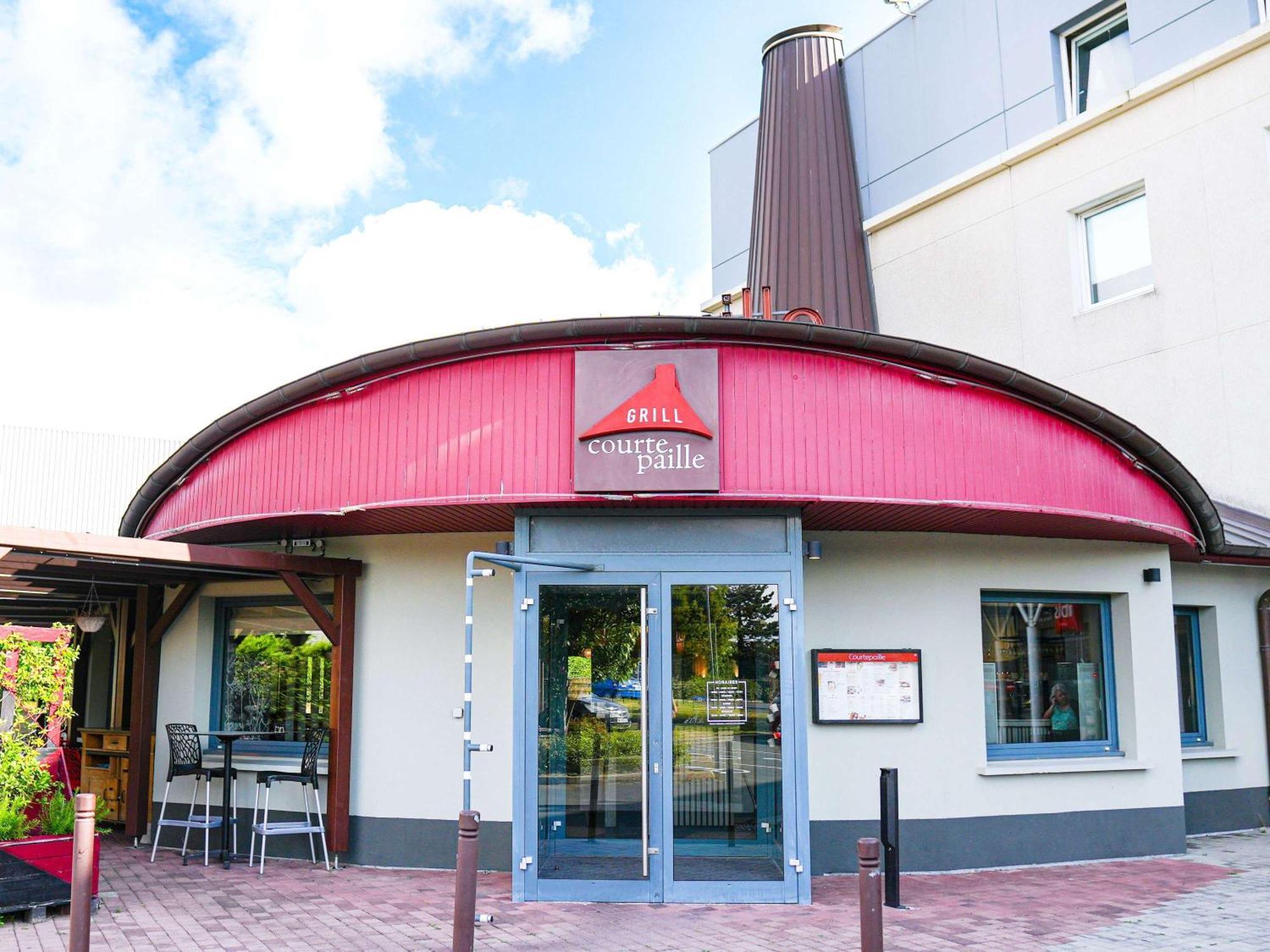 Ibis Caen Porte De Bretagne Bretteville-sur-Odon Екстериор снимка